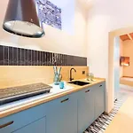 Charming In Historic Front Sea With Free Parking, Near Portofino Апартаменты