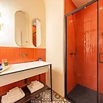 Апартаменты Charming In Historic Front Sea With Free Parking, Near Portofino