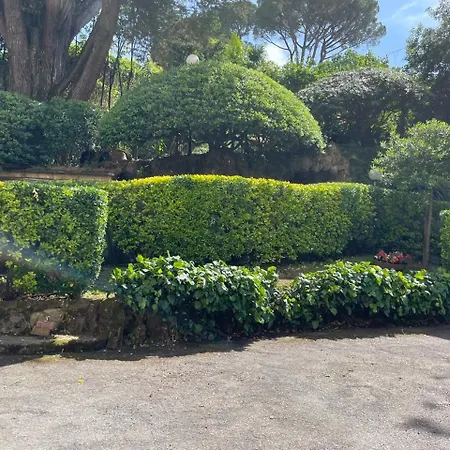 Charming In Historic Front Sea With Free Parking, Near Portofino Apartmán